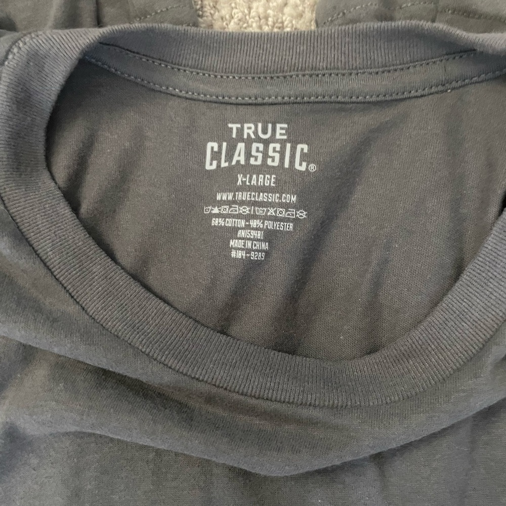 True Classic Black T-Shirt XL